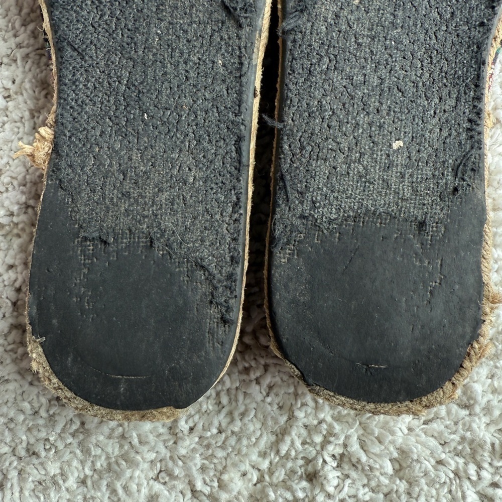 Aldo Unisex Black Slip Ons With Baha Print On Sides and Knit Jute Sole Sz 40 - Picture 8 of 9